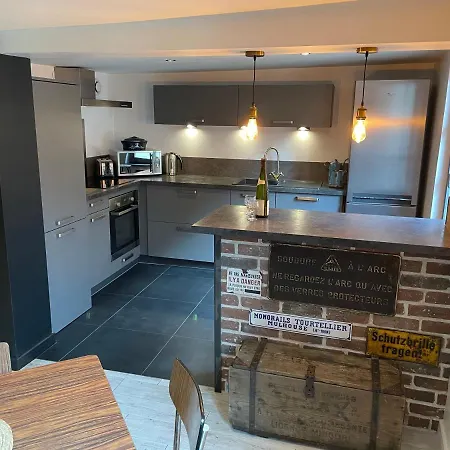 Chaleureux Avec Place De Parking